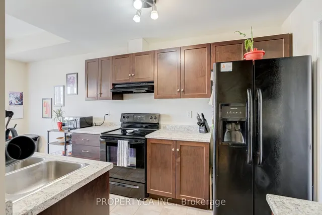 Additional property image - 11 Stockbridge Gdns Unit 6