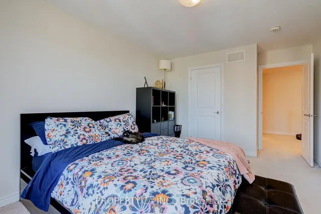 Additional property image - 11 Stockbridge Gdns Unit 6