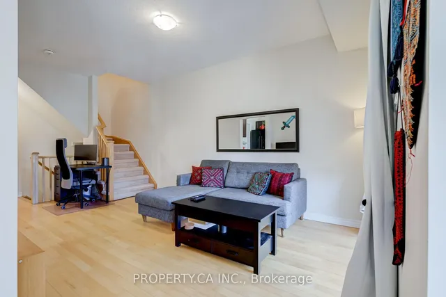 Additional property image - 11 Stockbridge Gdns Unit 6