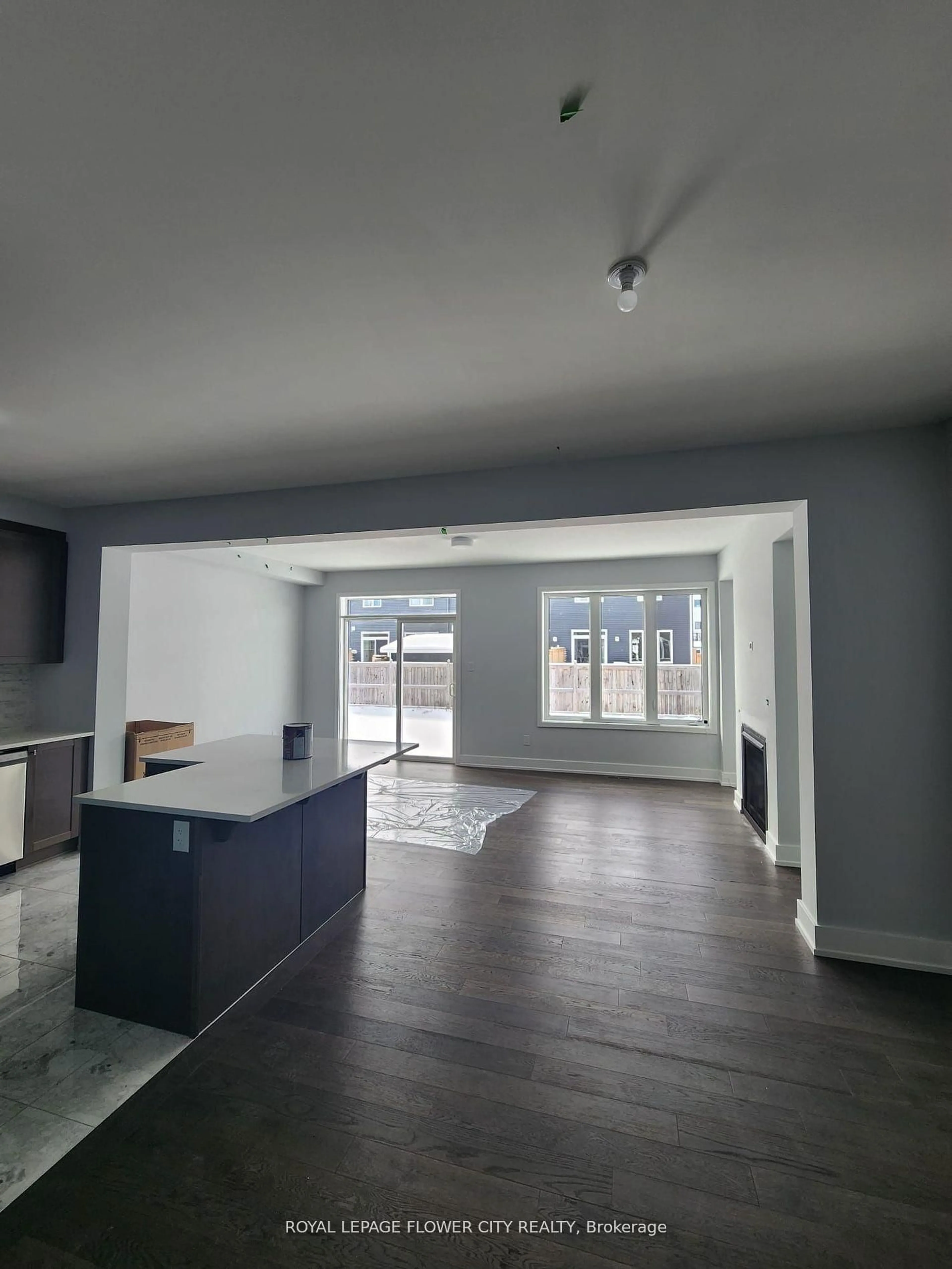 Unknown for 726 Rouncey Rd, Ottawa Ontario K2S 1B6