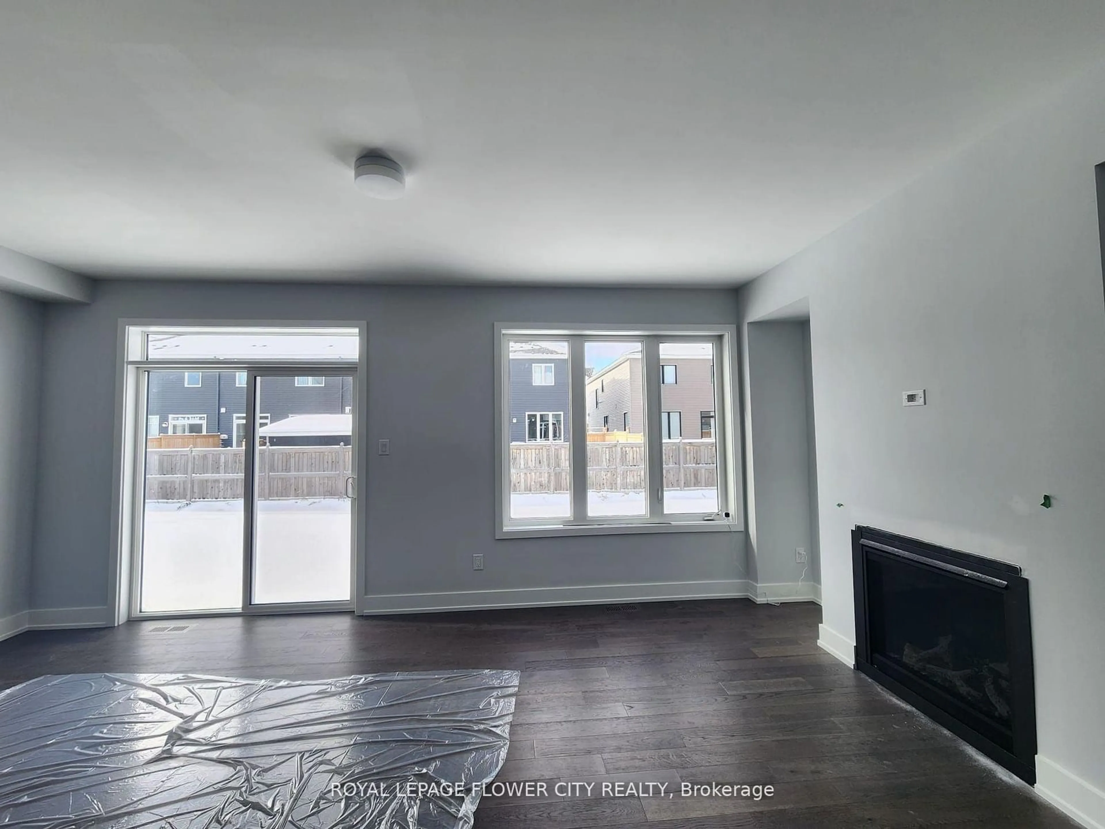 A pic of a room for 726 Rouncey Rd, Ottawa Ontario K2S 1B6