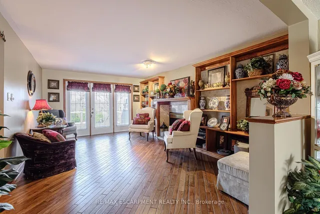 Additional property image - 136 Country Club Dr