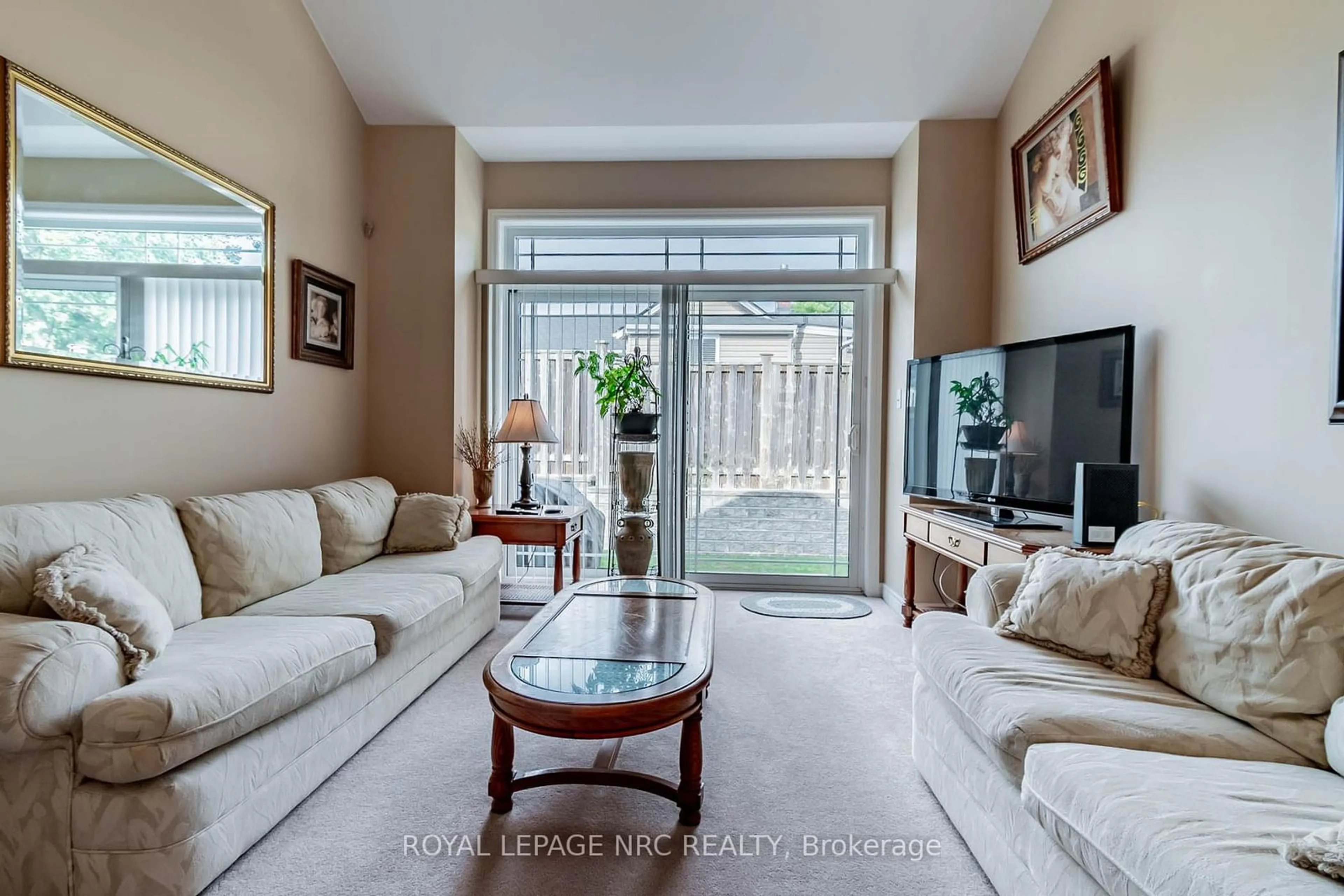 Living room with furniture, unknown for 4300 KALAR Rd #15, Niagara Falls Ontario L2H 1S8
