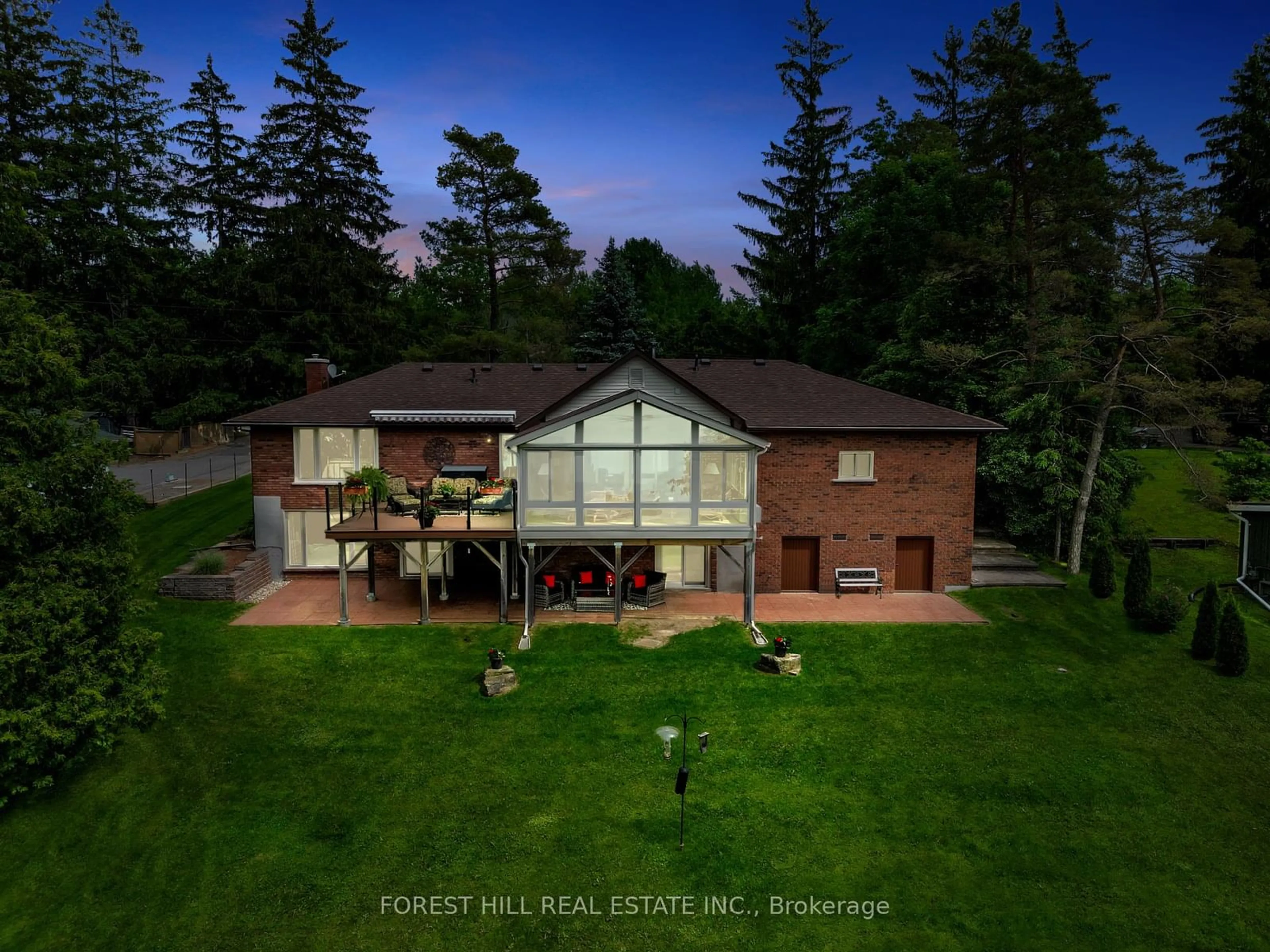 A pic from outside/outdoor area/front of a property/back of a property/a pic from drone, unknown for 360 FIFE Ave, Selwyn Ontario K9J 6X3
