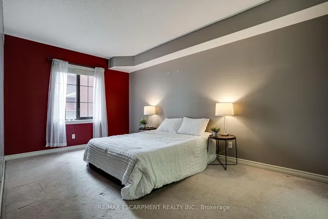 Additional property image - 47 Caroline St Unit 210