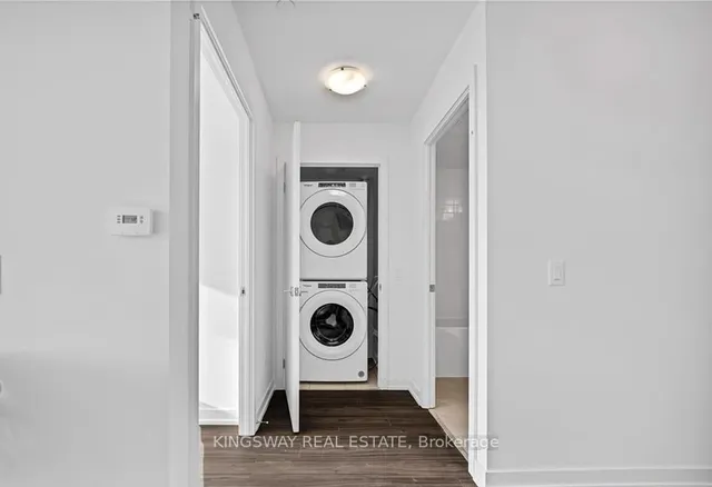 Additional property image - 55 Duke St Unit 2405