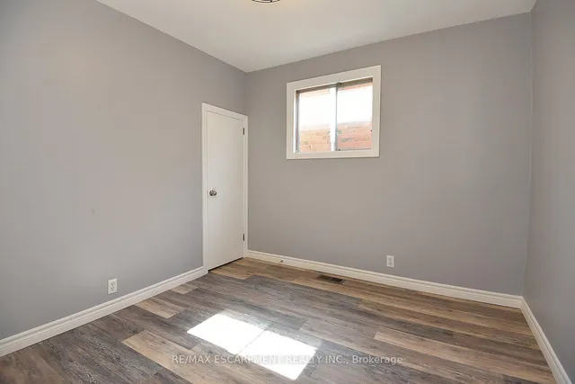 Additional property image - 295 Paling Ave