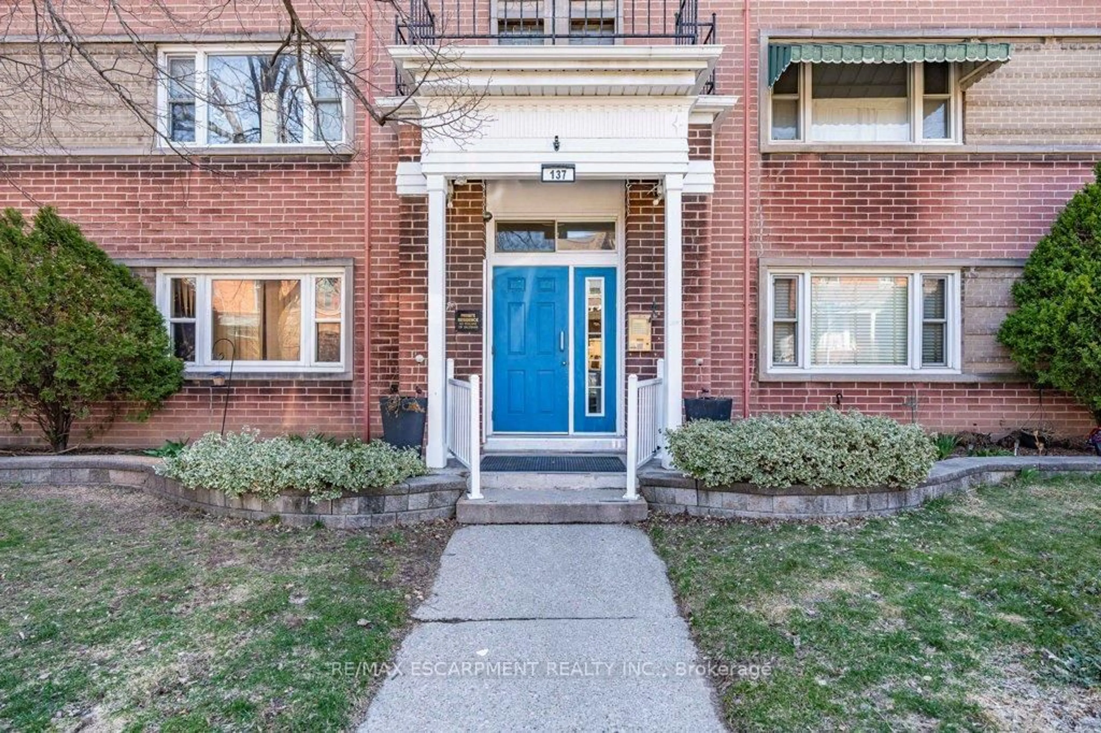 Unknown for 137 Emerald St #5, Hamilton Ontario L8N 2V4