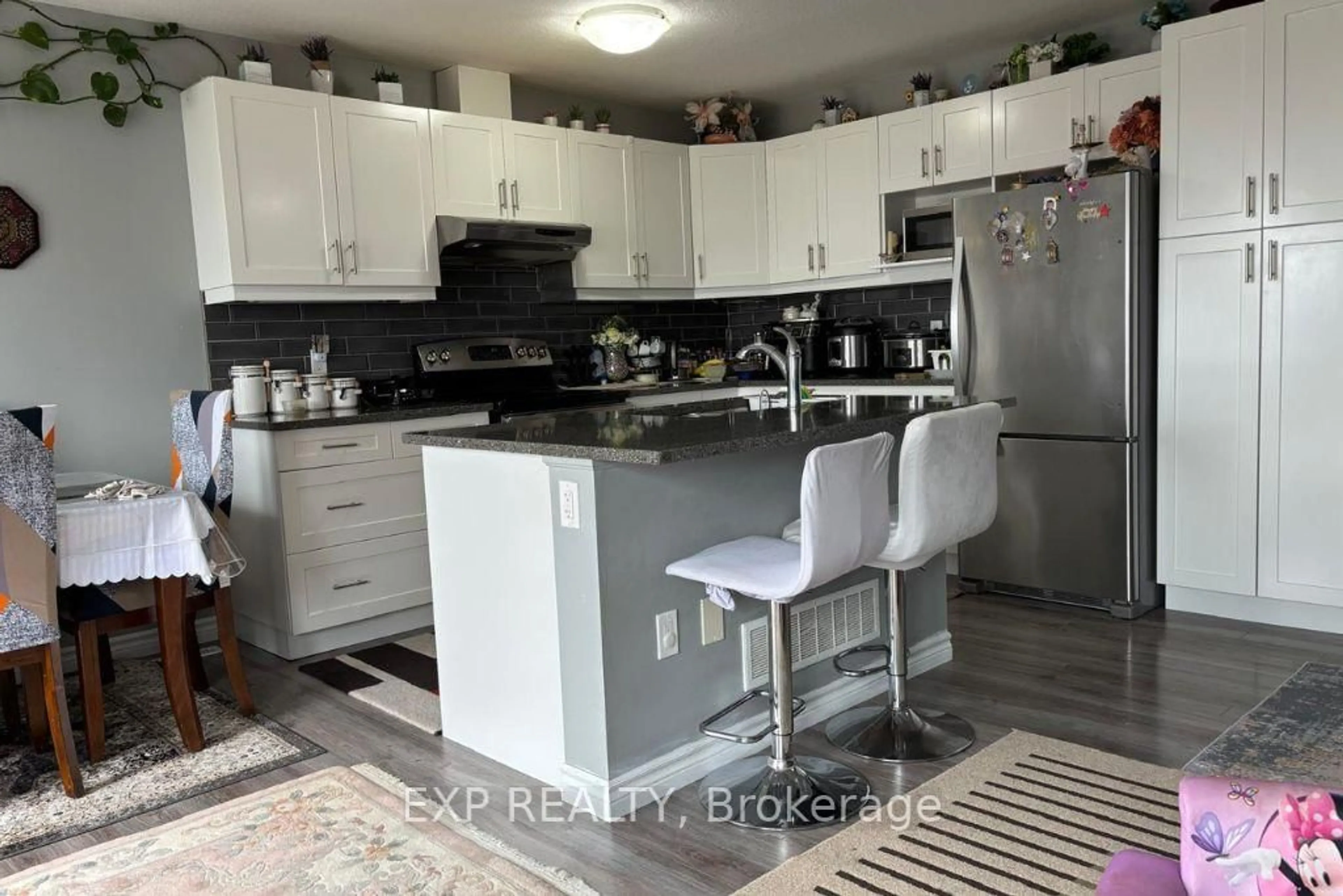 Open concept kitchen, ceramic/tile floor for 3399 Castle Rock Pl #26, London South Ontario N6J 2H2
