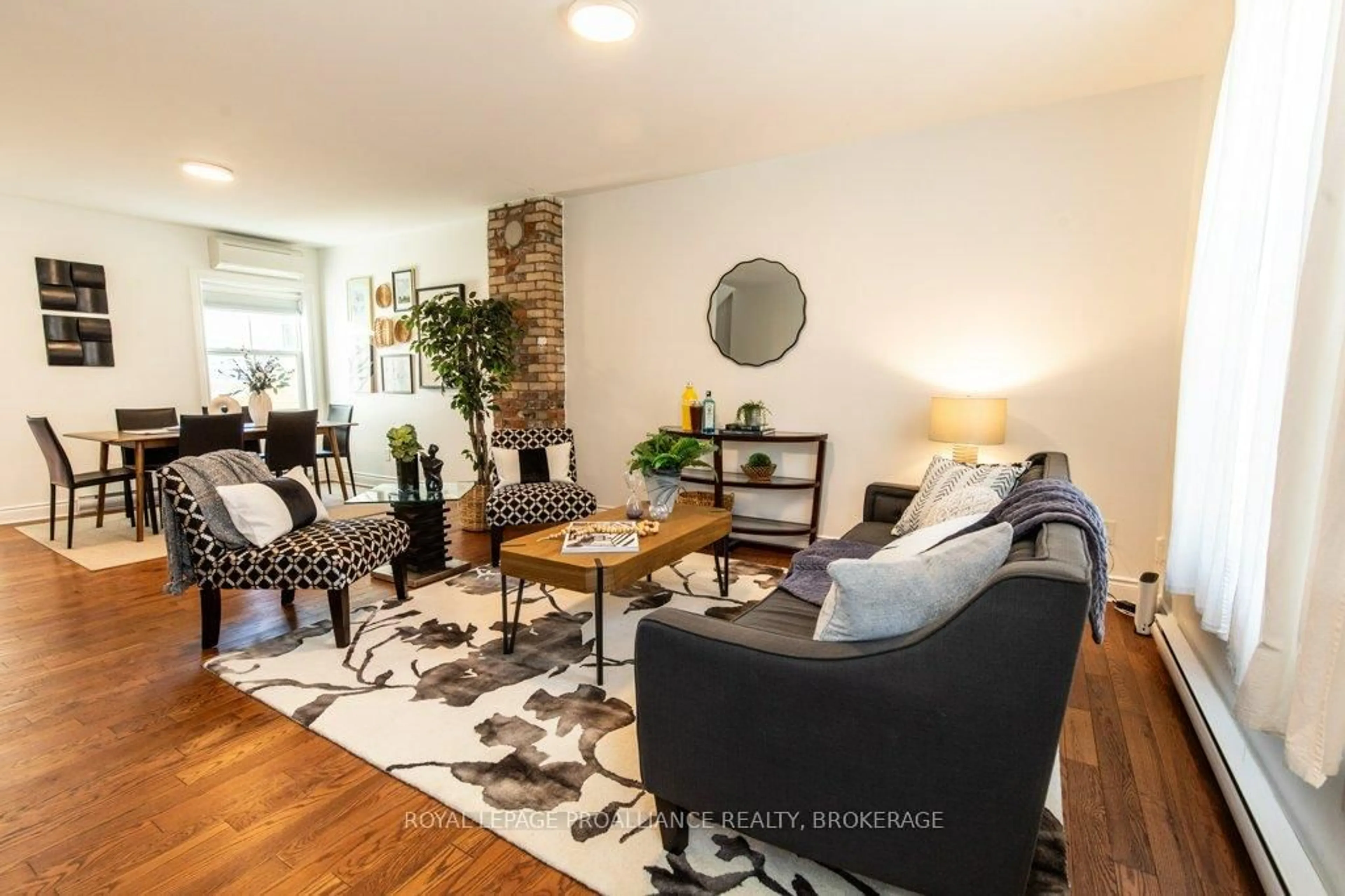 Living room with furniture, unknown for 119 Montreal St, Kingston Ontario K7K 3E9