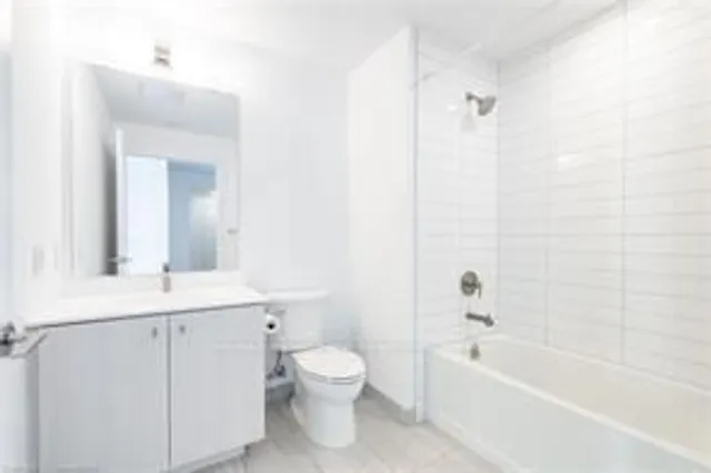Additional property image - 15 Wellington St Unit 1102
