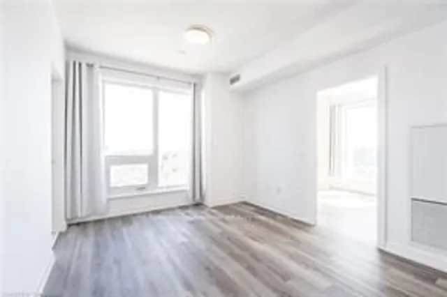 Additional property image - 15 Wellington St Unit 1102