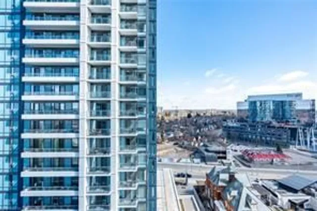 Additional property image - 15 Wellington St Unit 1102
