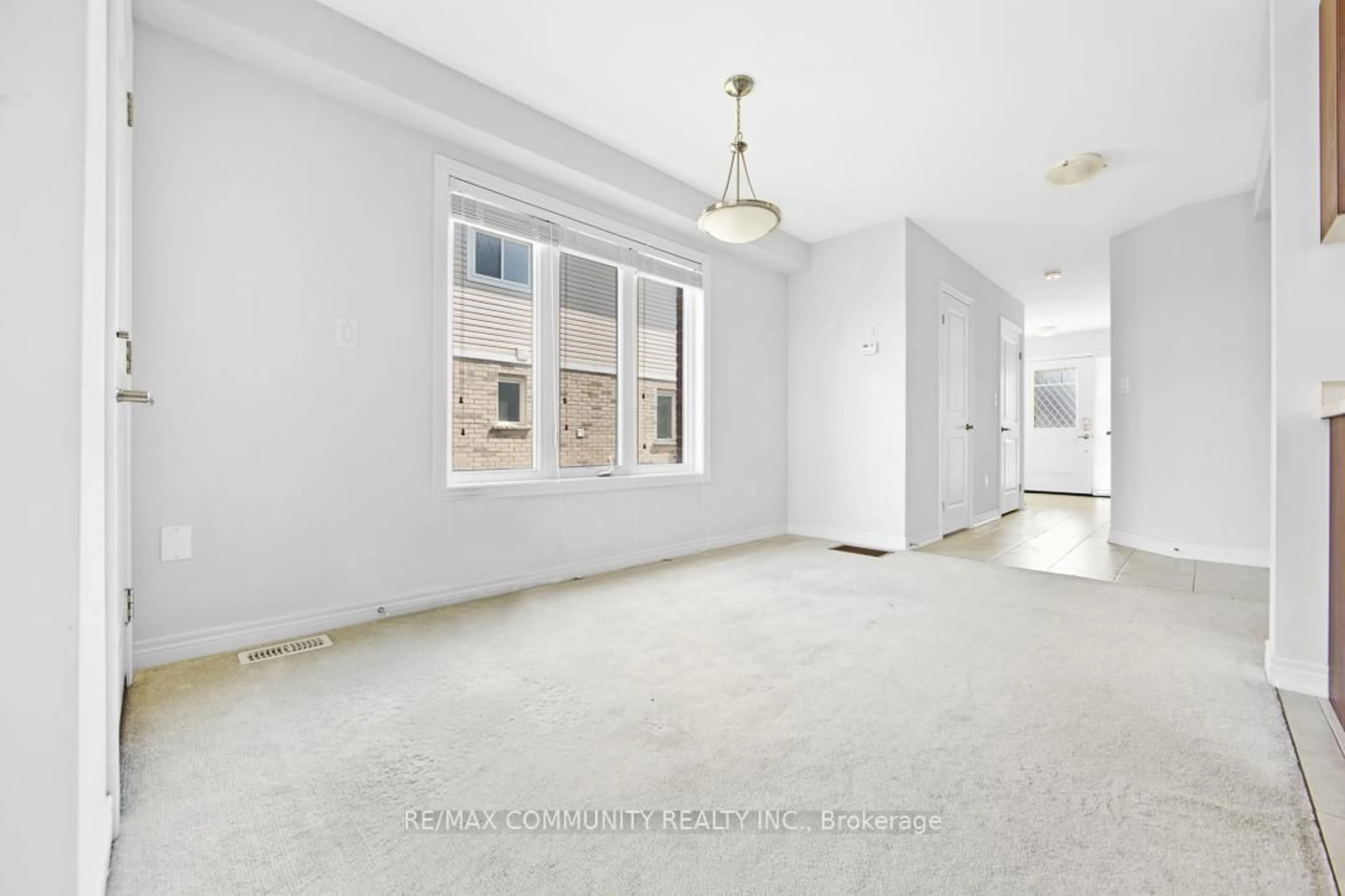 A pic of a room for 9 Hawthorn Ave, Thorold Ontario L2V 0H9