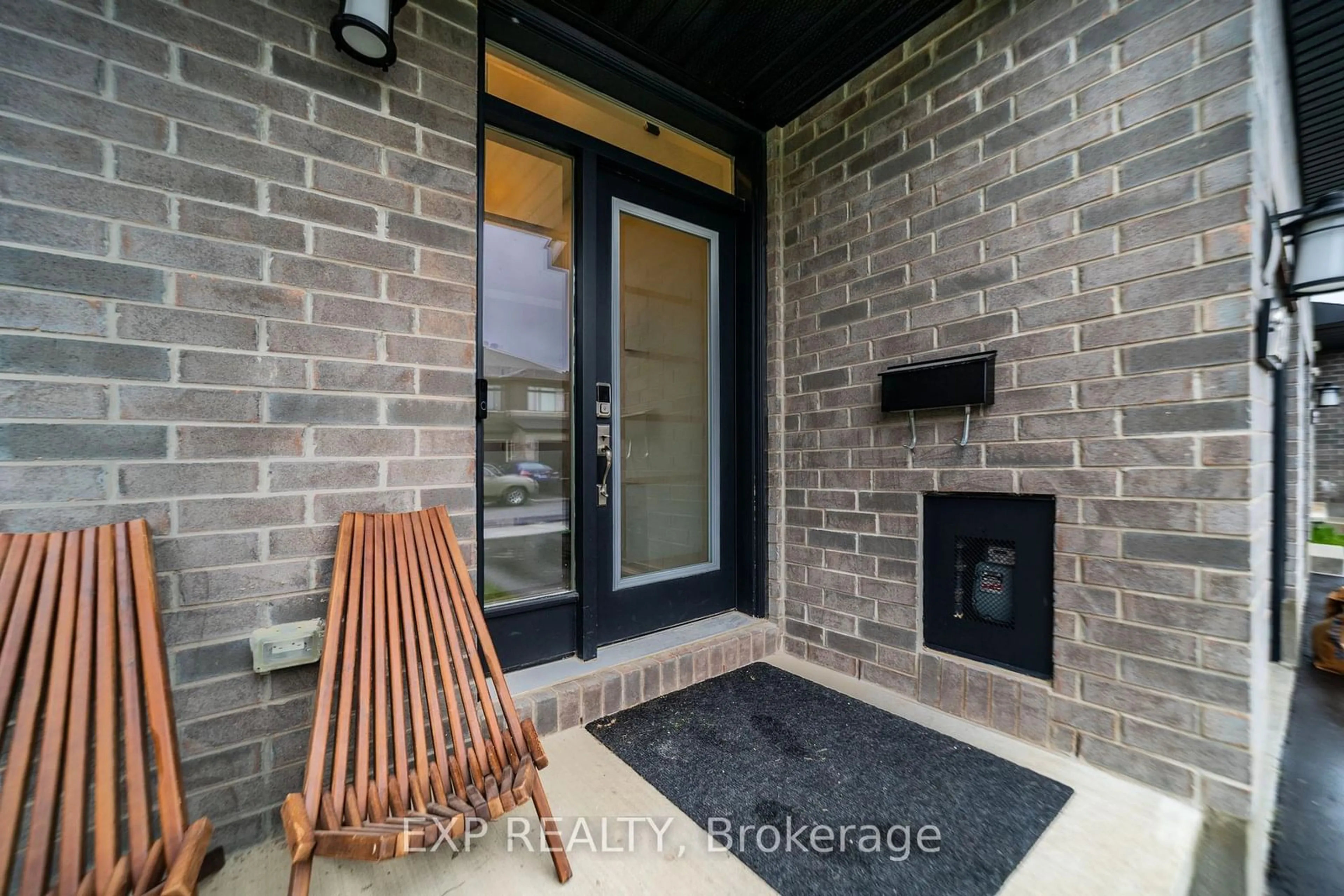 Unknown for 230 FINSBURY Ave, Ottawa Ontario K2S 2Y2