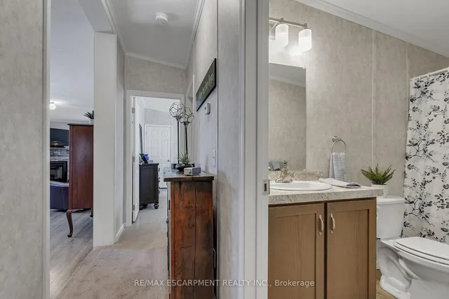 Additional property image - 70 Park Lane