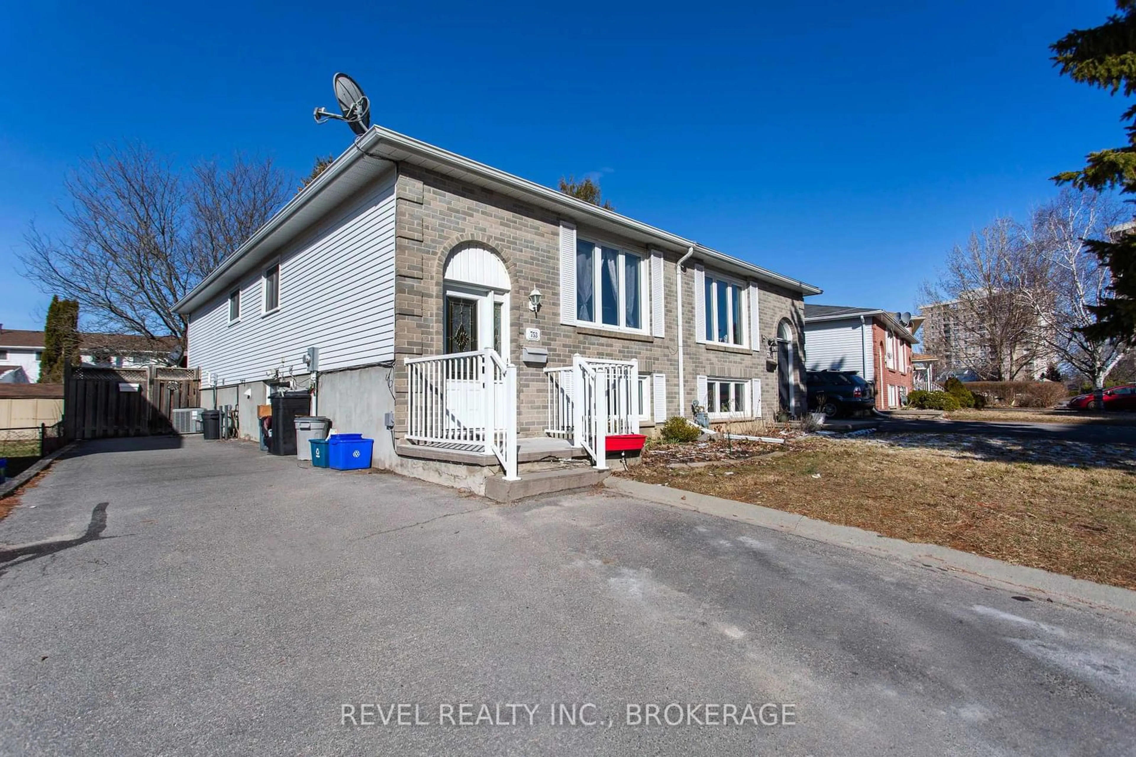 Unknown for 753 Ridley Dr, Kingston Ontario K7P 2A6