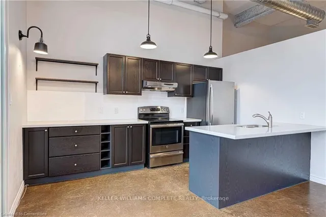 Additional property image - 11 Rebecca St Unit 202