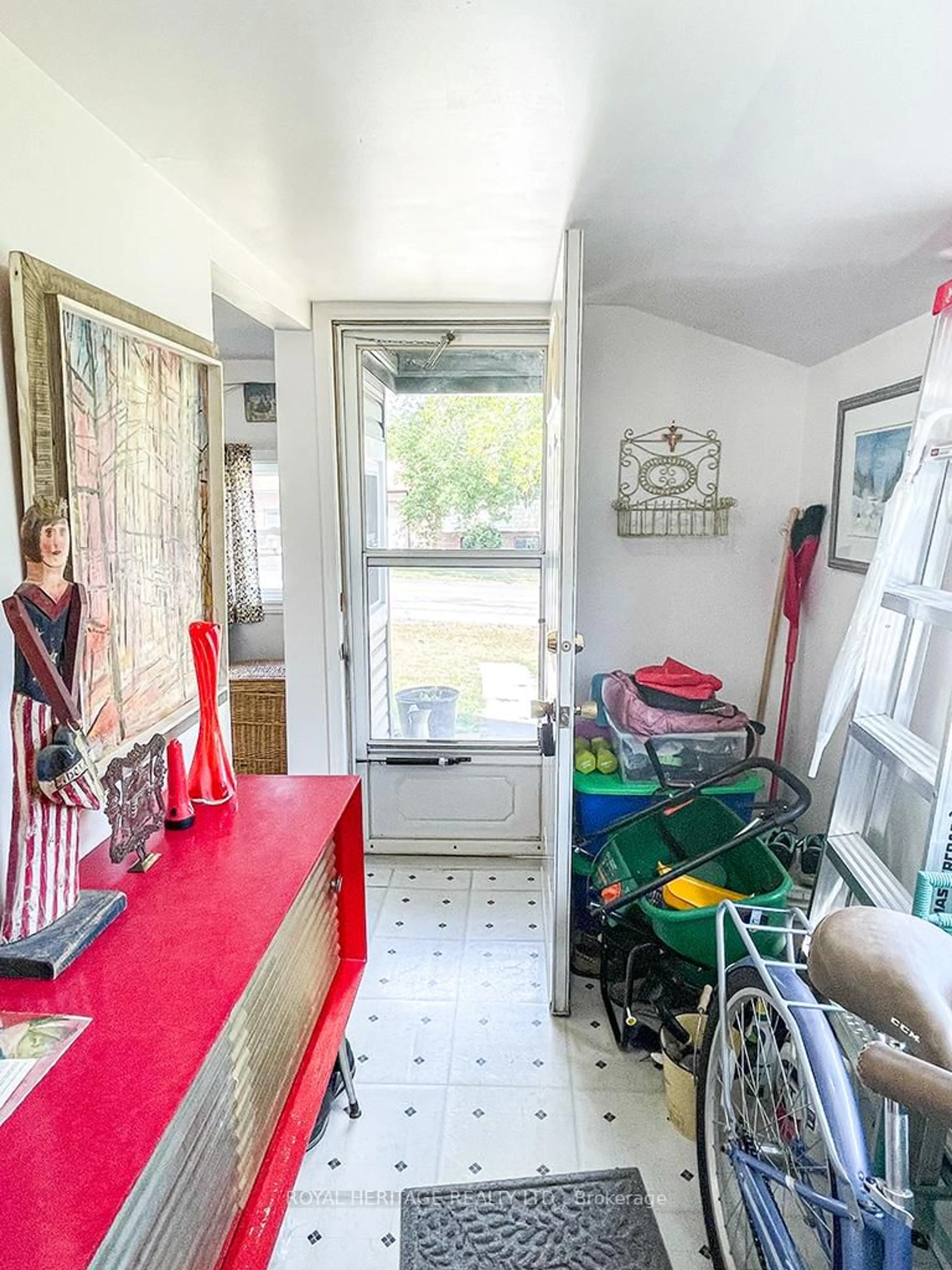 A pic of a room for 103 Second St, Deseronto Ontario K0K 1X0