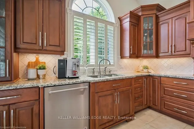 Additional property image - 9893 Dickenson Rd