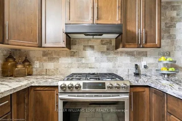 Additional property image - 9893 Dickenson Rd