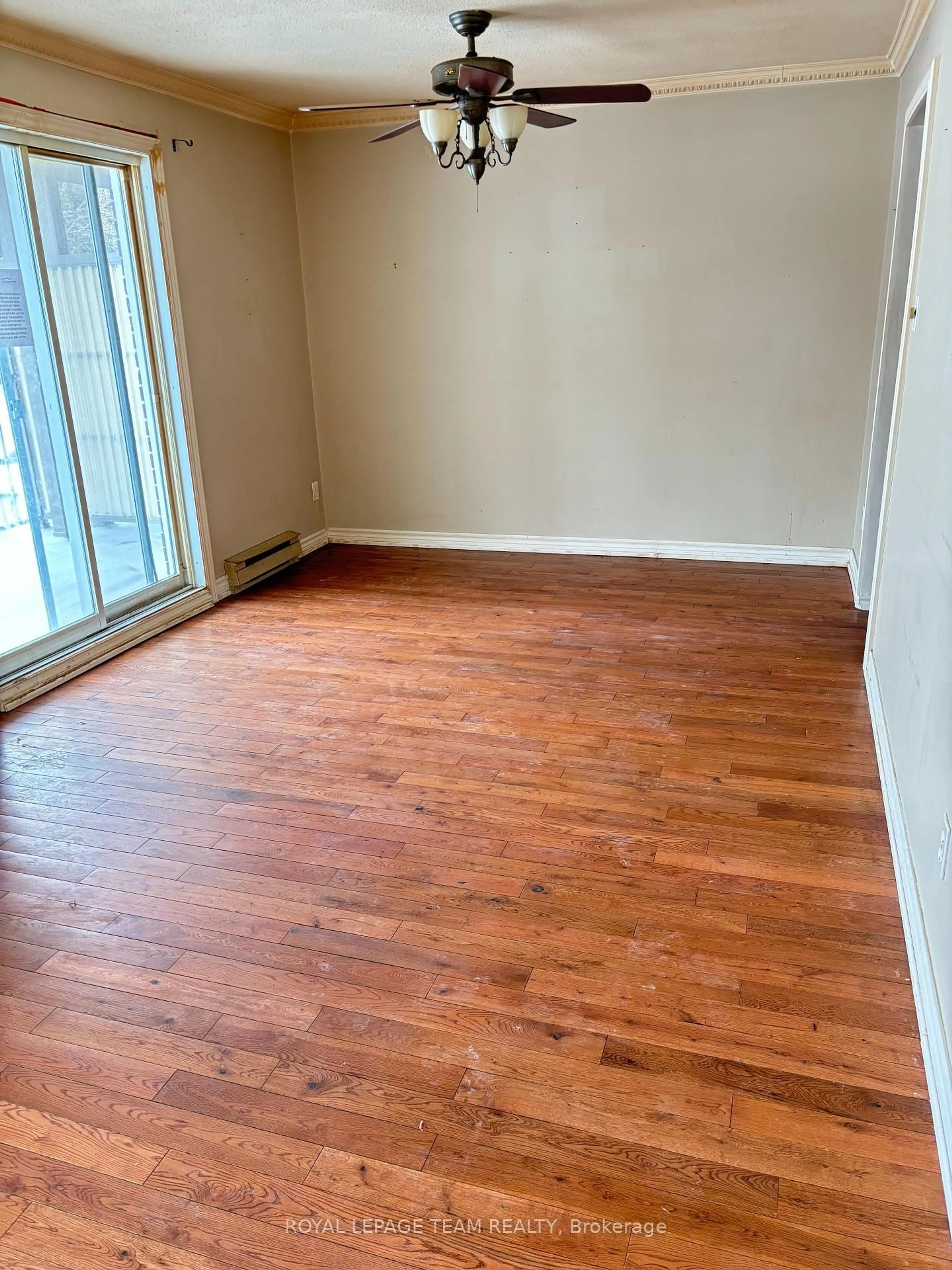 A pic of a room for 3072 D Councillors Way #50, Ottawa Ontario K1T 2S5