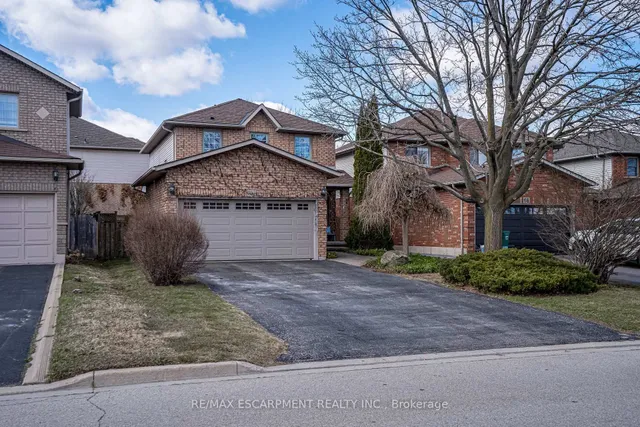 Additional property image - 70 Bridgeport Cres