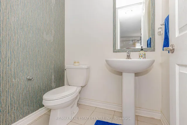 Additional image 29 of 340 Shady Glen Cres