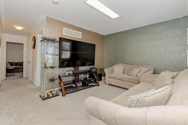 Additional image 24 of 340 Shady Glen Cres