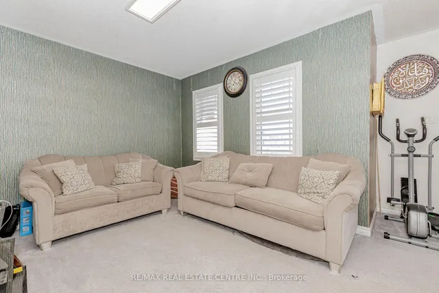 Additional image 23 of 340 Shady Glen Cres