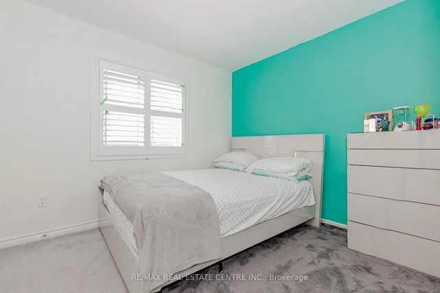 Additional image 20 of 340 Shady Glen Cres