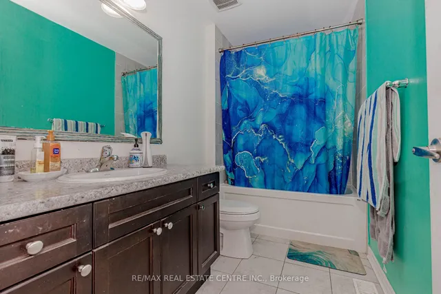 Additional image 18 of 340 Shady Glen Cres