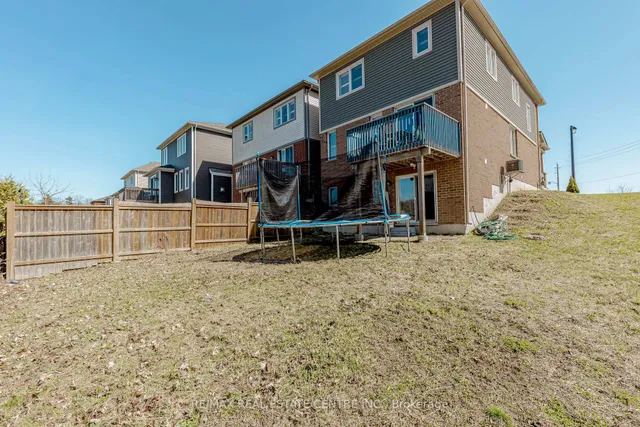 Additional image 2 of 340 Shady Glen Cres