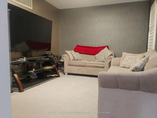 Additional image 35 of 340 Shady Glen Cres