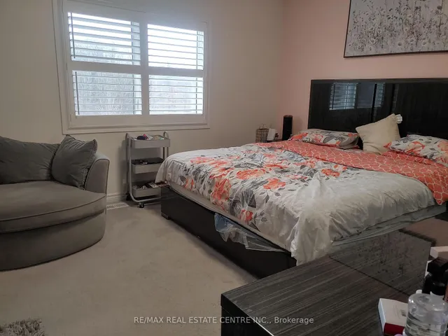 Additional image 34 of 340 Shady Glen Cres