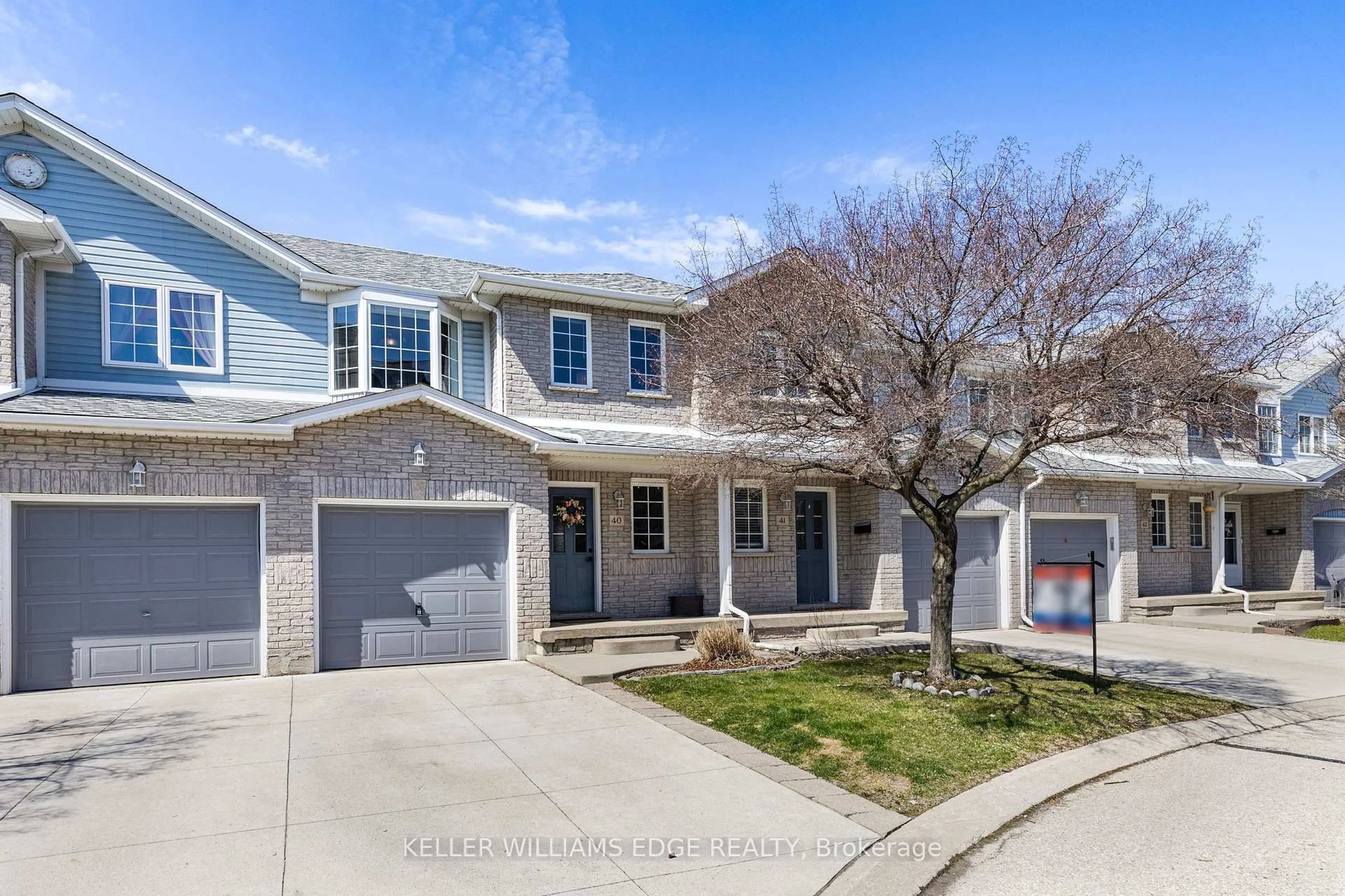A pic from outside/outdoor area/front of a property/back of a property/a pic from drone, street for 104 Frances Ave #Unit 40, Hamilton Ontario L8E 5X3