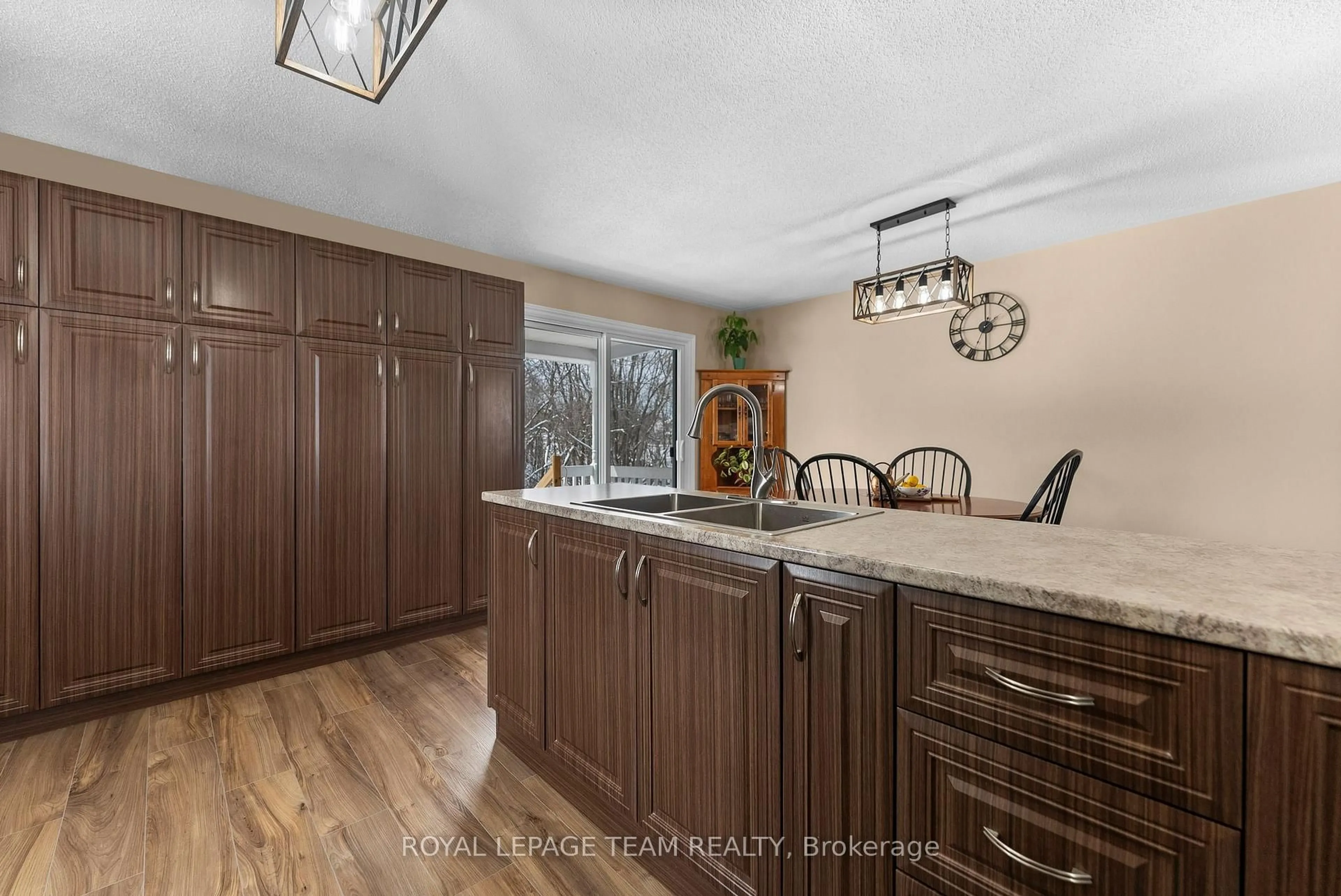 Open concept kitchen, unknown for 28 Bank St, Renfrew Ontario K7V 2C9