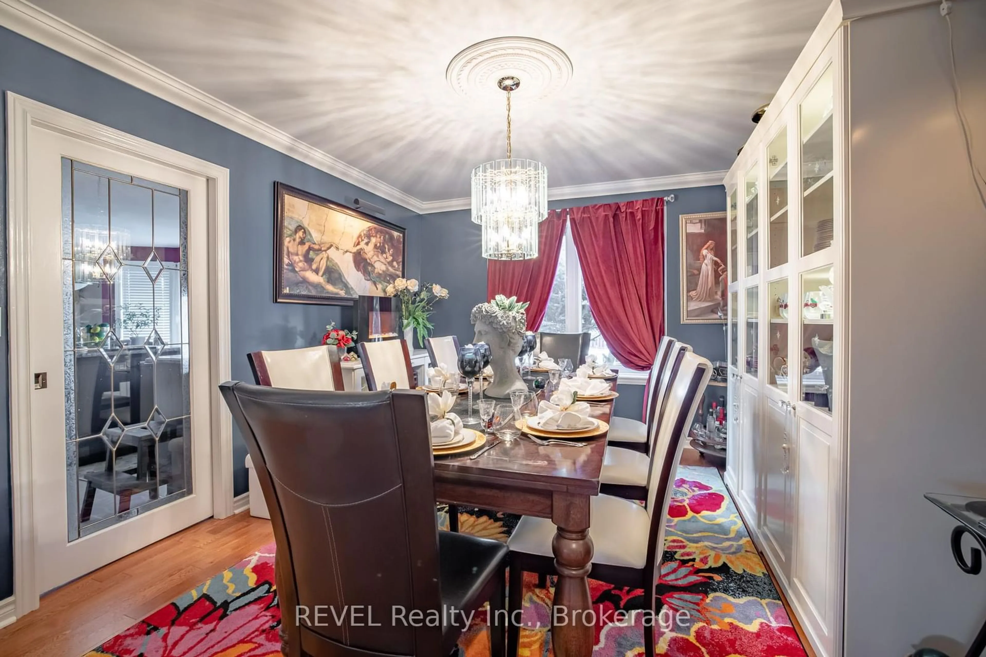 Dining room, unknown for 23 Green Meadow Cres, Welland Ontario L3C 6X2