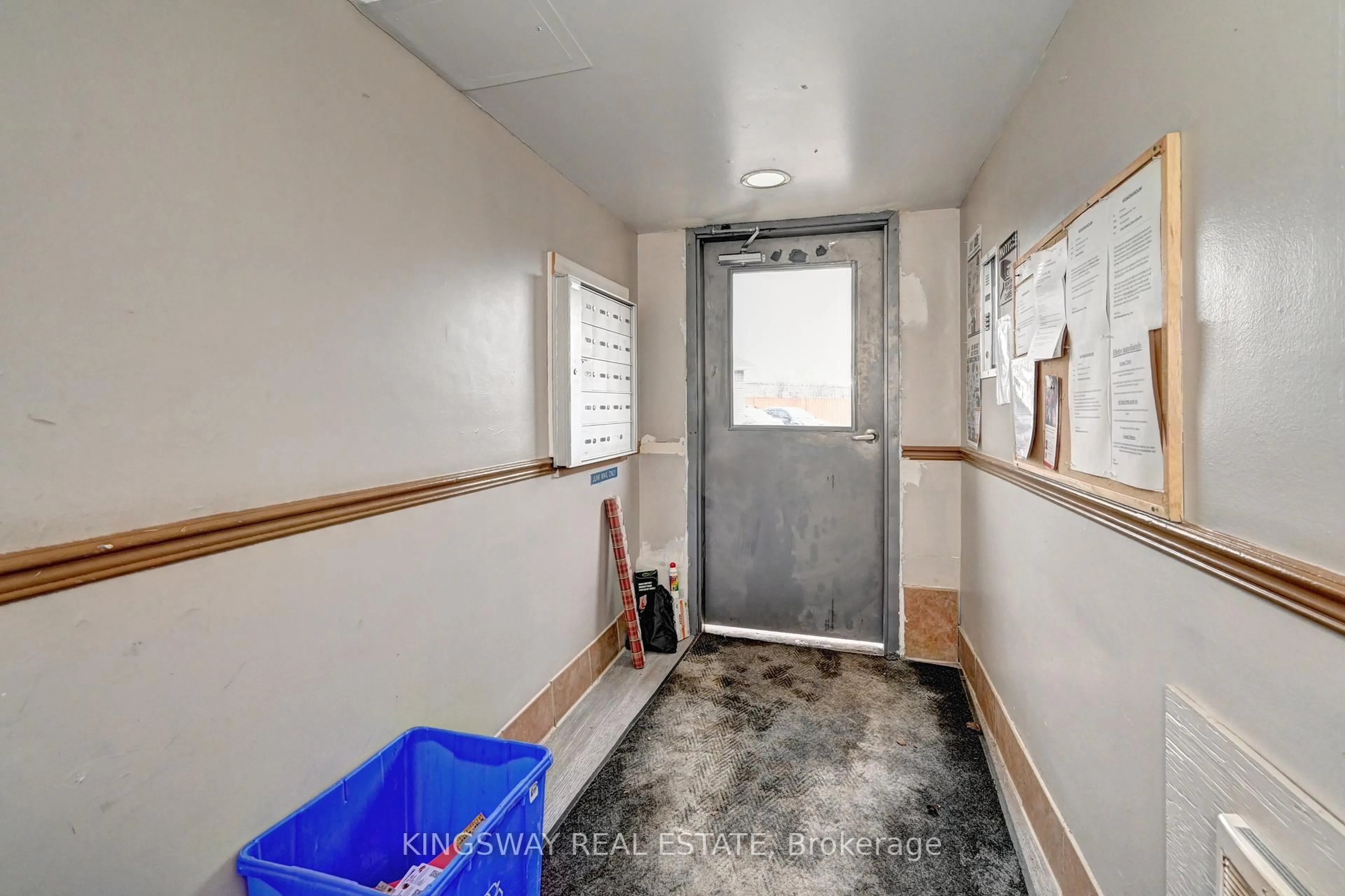 Unknown for 67 Valley view Rd #37, Kitchener Ontario N2E 3J1