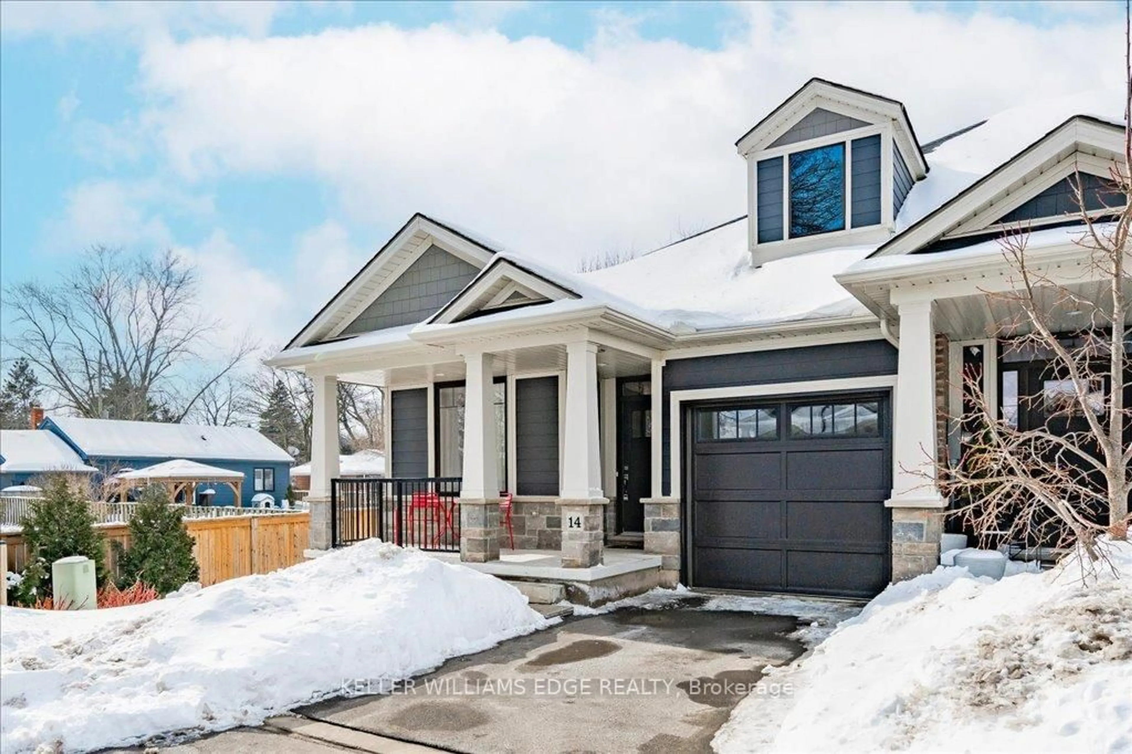 Unknown for 14 Turbinia Crt, Grimsby Ontario L3M 0H8
