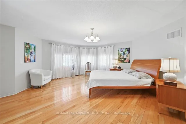 Additional property image - 41 Chifney Lane