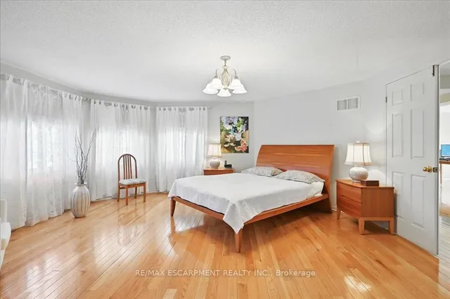 Additional property image - 41 Chifney Lane