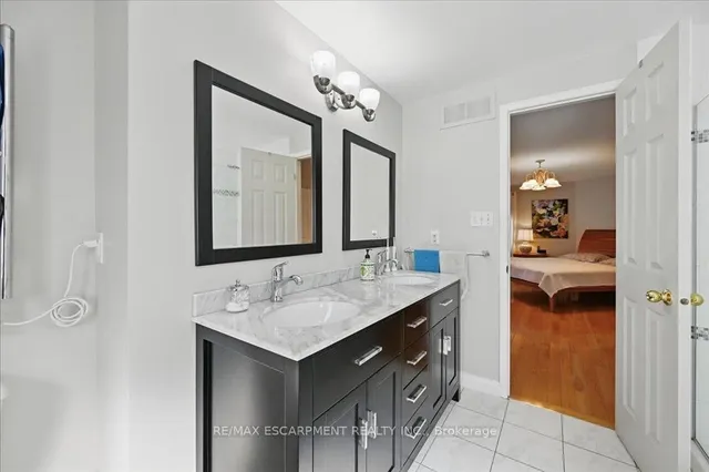 Additional property image - 41 Chifney Lane