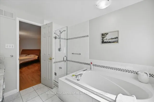 Additional property image - 41 Chifney Lane