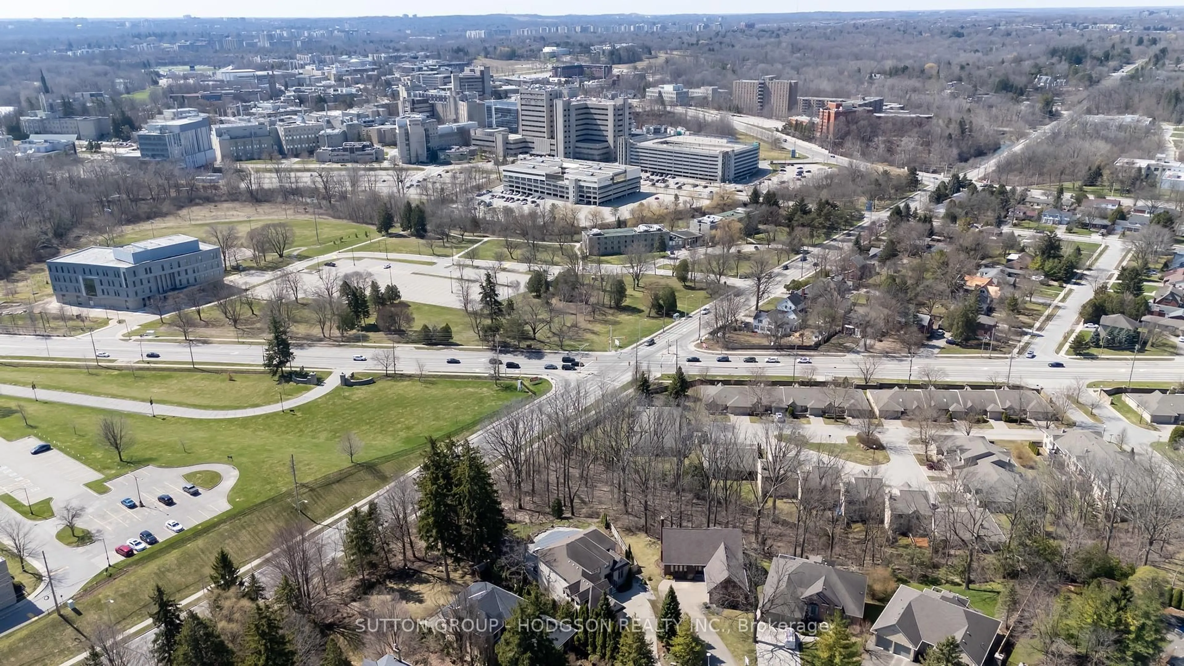 A pic from outside/outdoor area/front of a property/back of a property/a pic from drone, unknown for 32 Tallwood Circ, London North Ontario N5X 2S1
