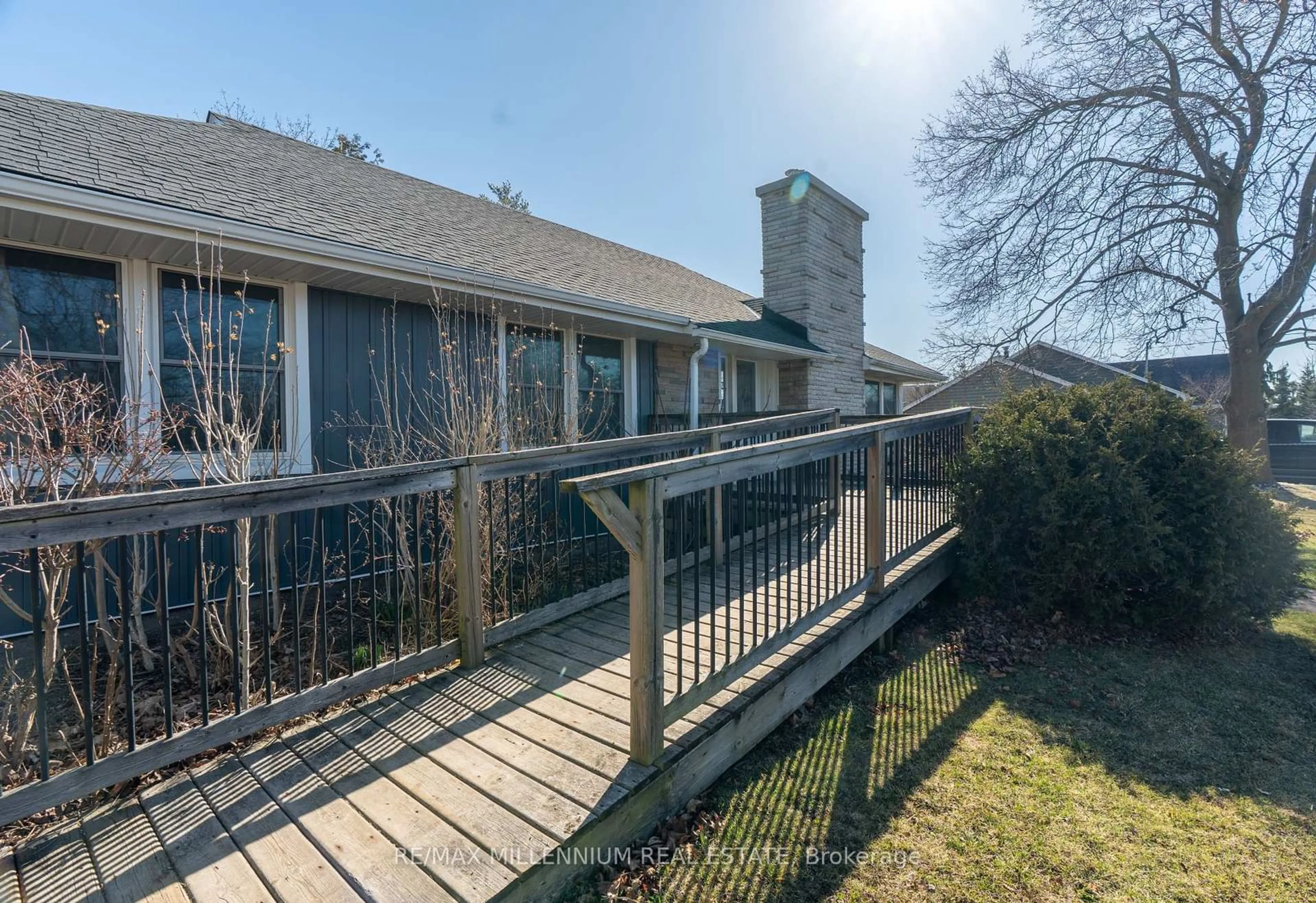 Patio, unknown for 243 West St, West Lincoln Ontario L0R 2A0