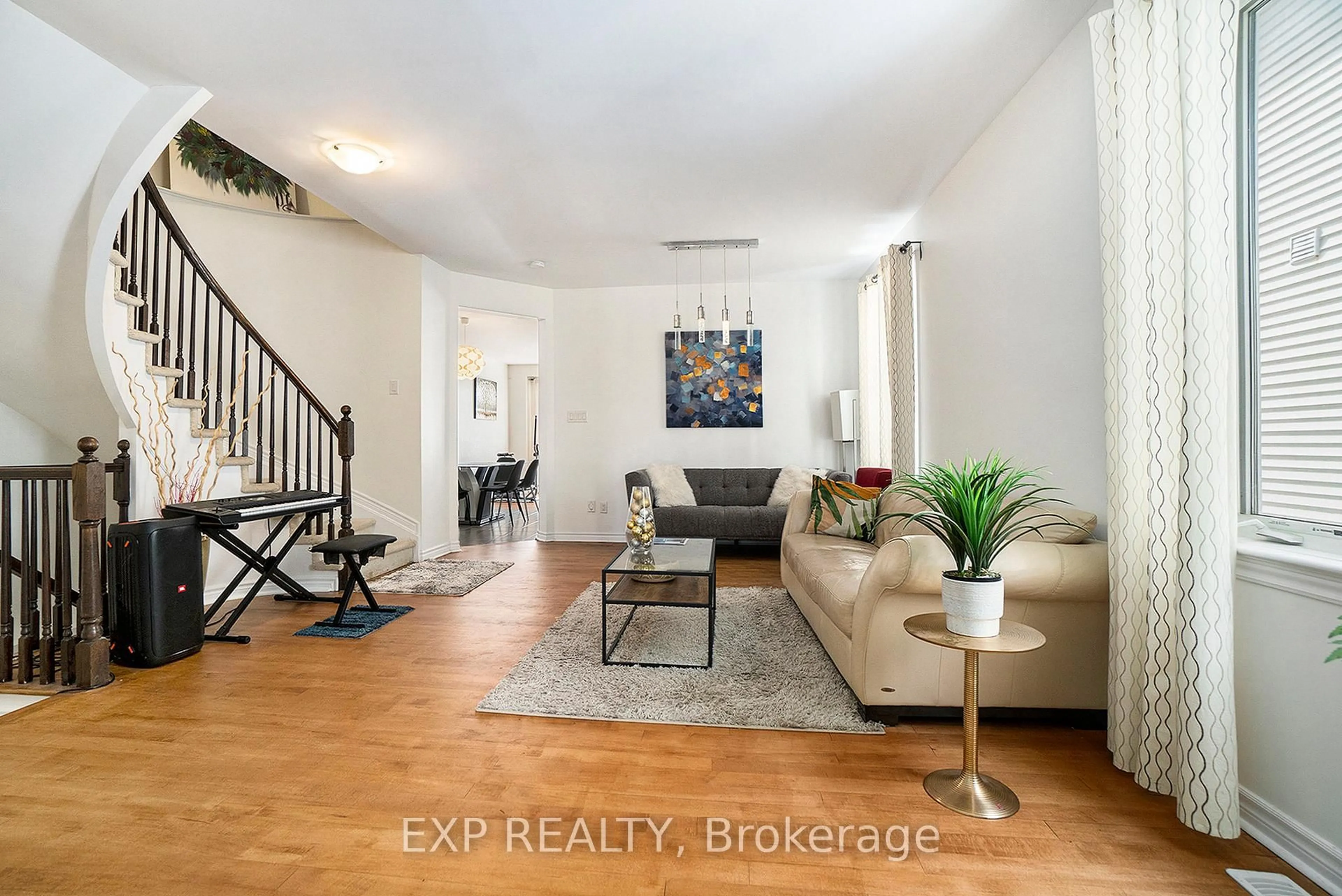 Living room with furniture, unknown for 619 Moorpark Ave, Ottawa Ontario K2M 0B6