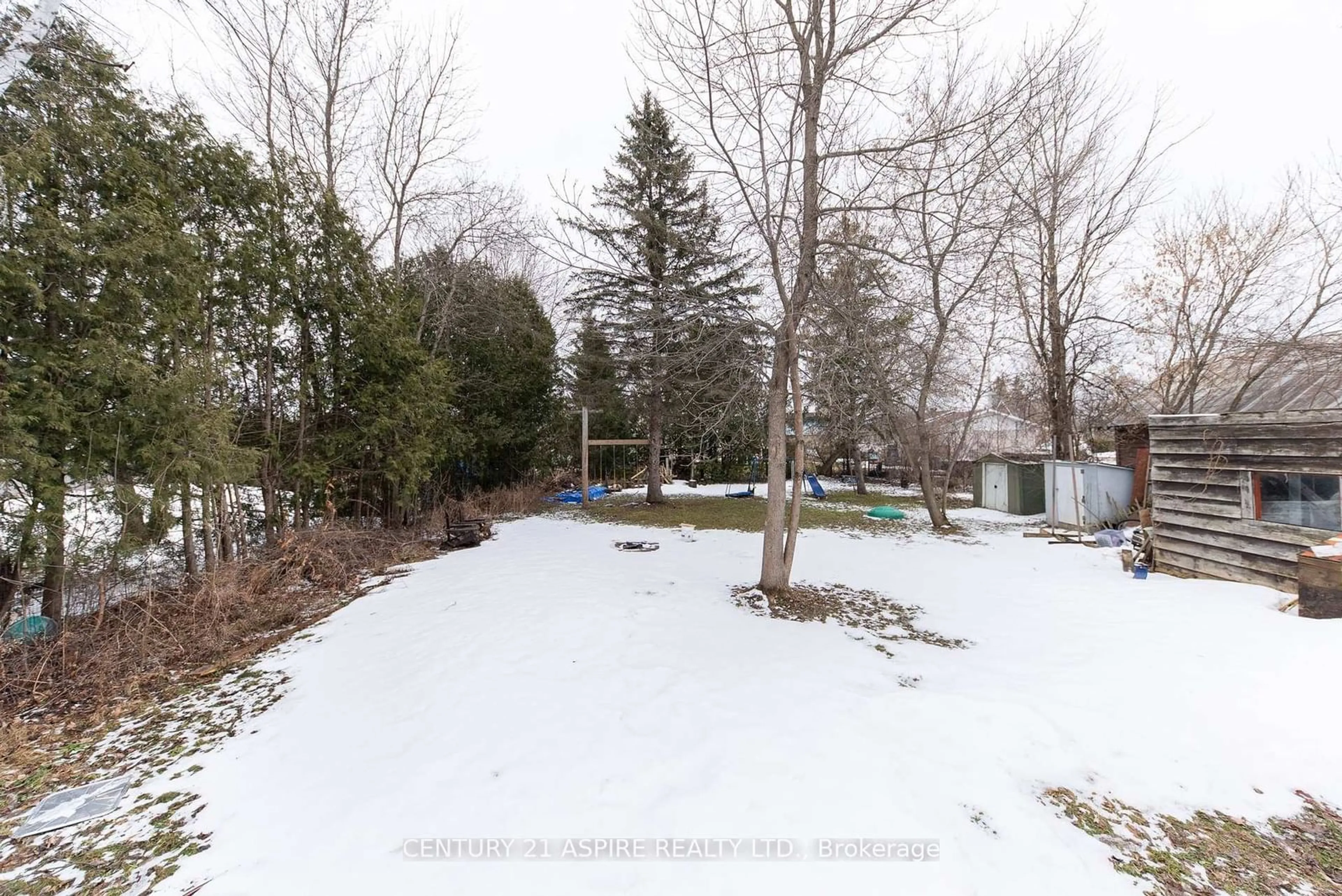A pic from outside/outdoor area/front of a property/back of a property/a pic from drone, unknown for 469 Eganville Rd, Pembroke Ontario K8A 4E3