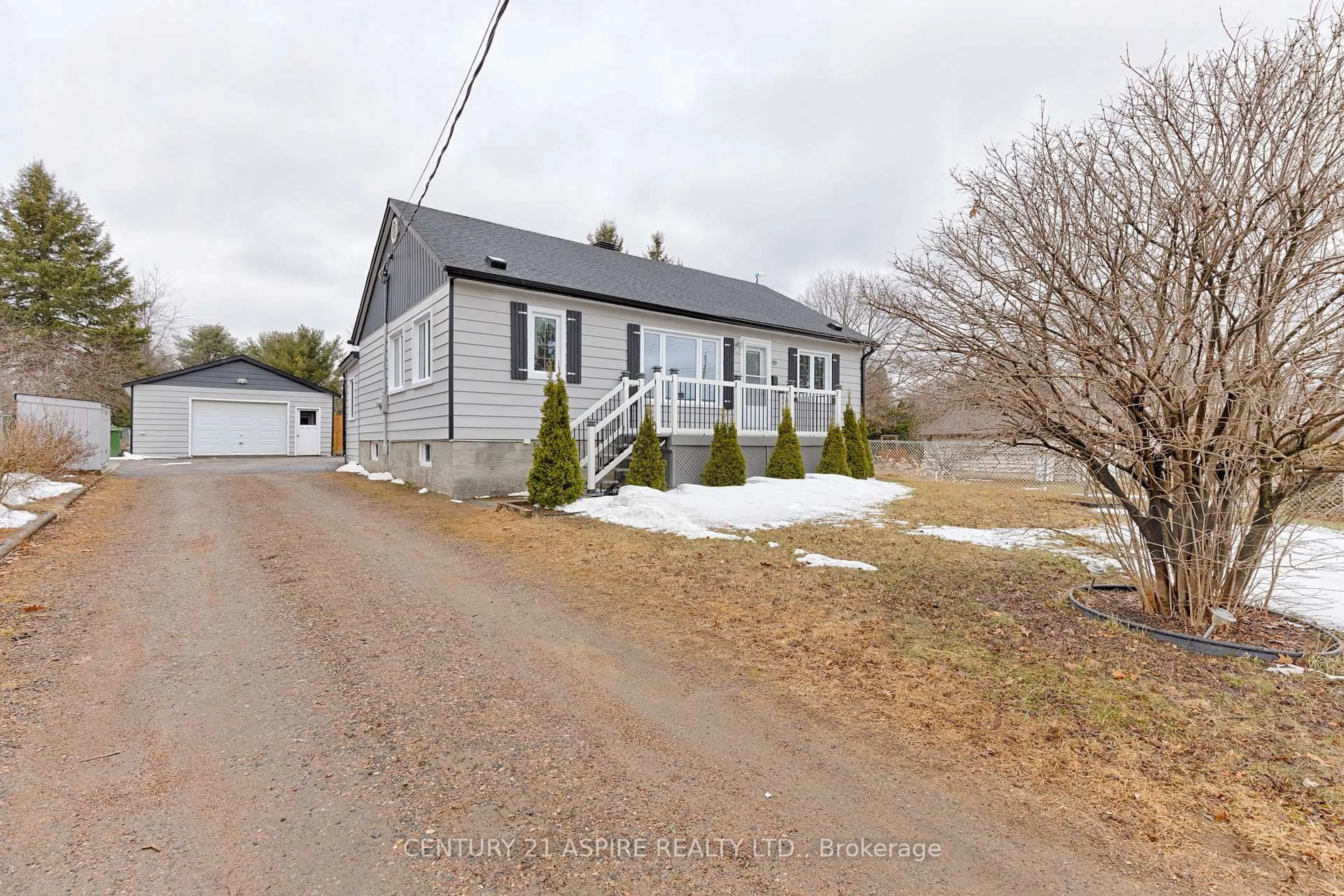 A pic from outside/outdoor area/front of a property/back of a property/a pic from drone, street for 100 Ken Dr, Pembroke Ontario K8A 6W5