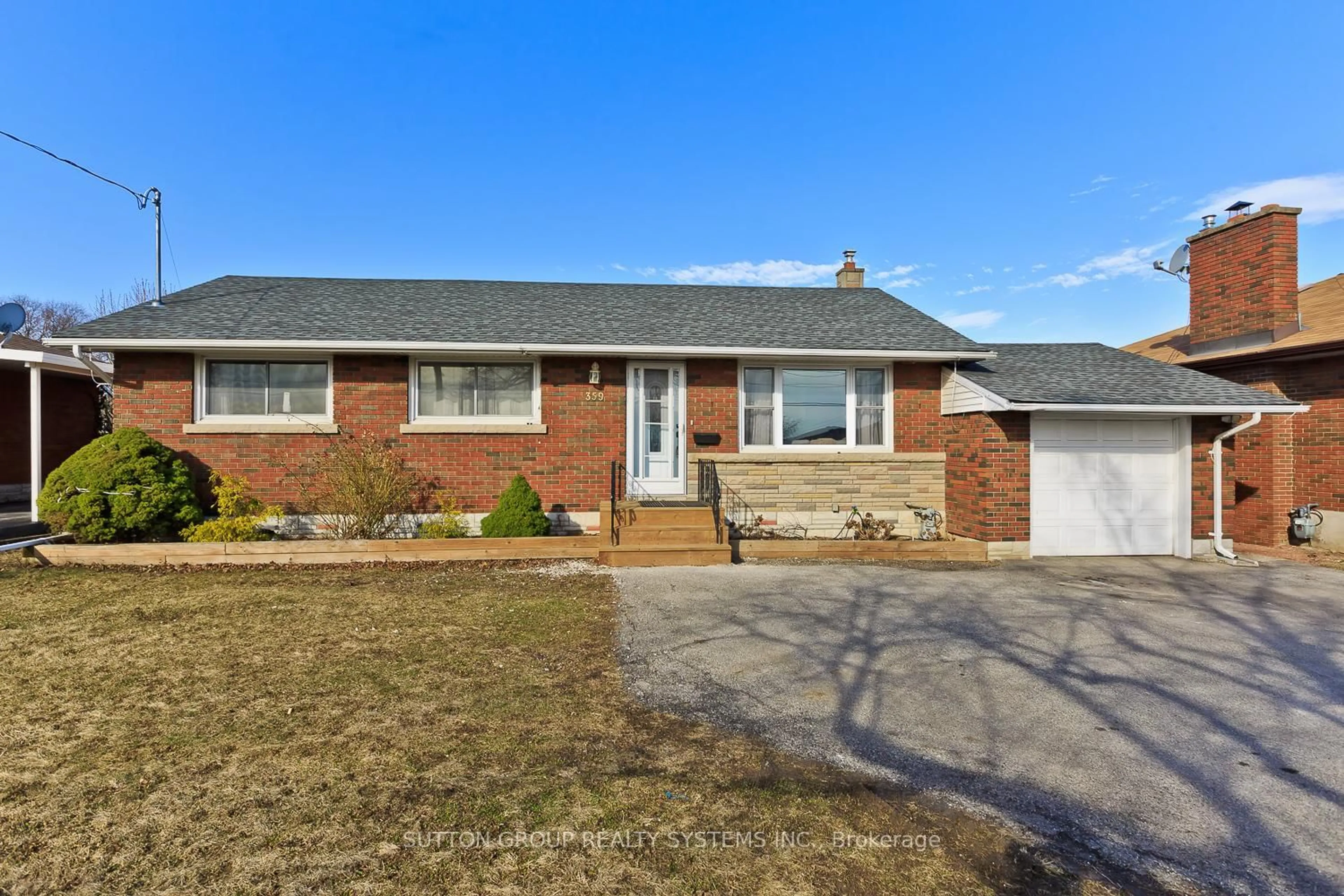 Home with brick exterior material, street for 359 Bunting Rd, St. Catharines Ontario L2M 3Y5